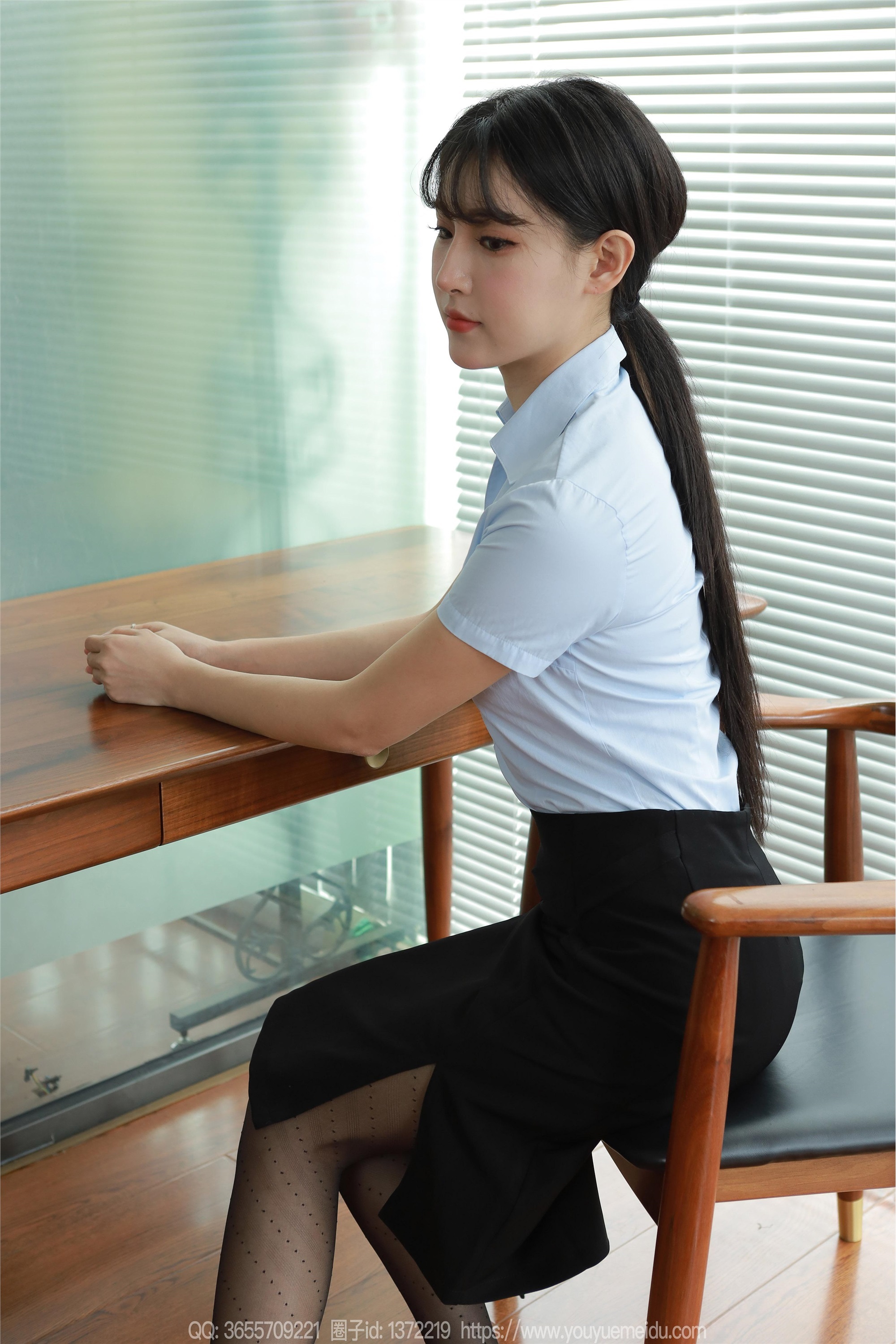 IESS异思趣向  2024.06.12 丝享家 1766 小宝《迷人波点》